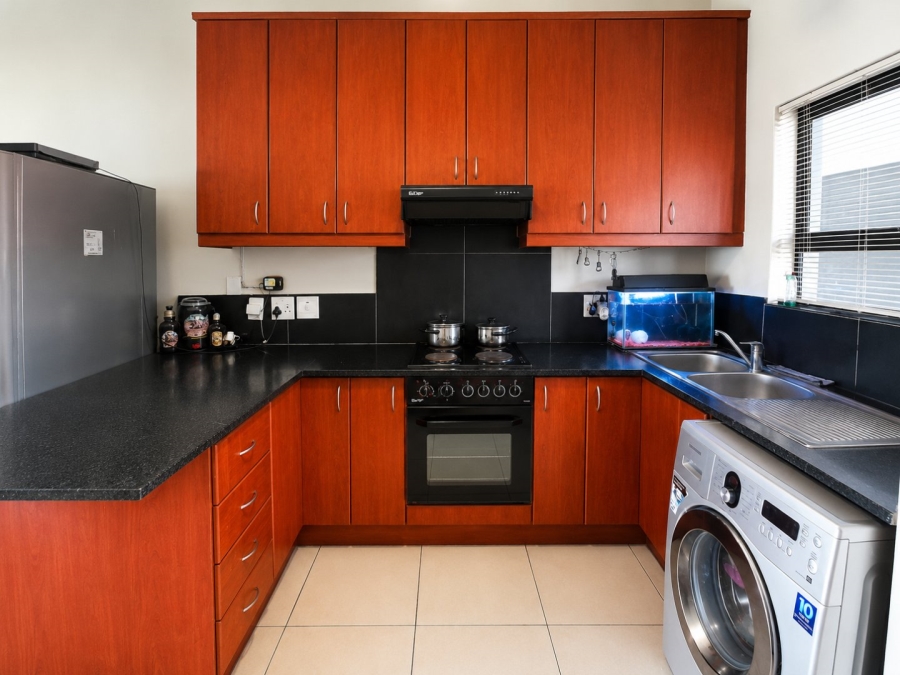2 Bedroom Property for Sale in Burgundy Estate Western Cape